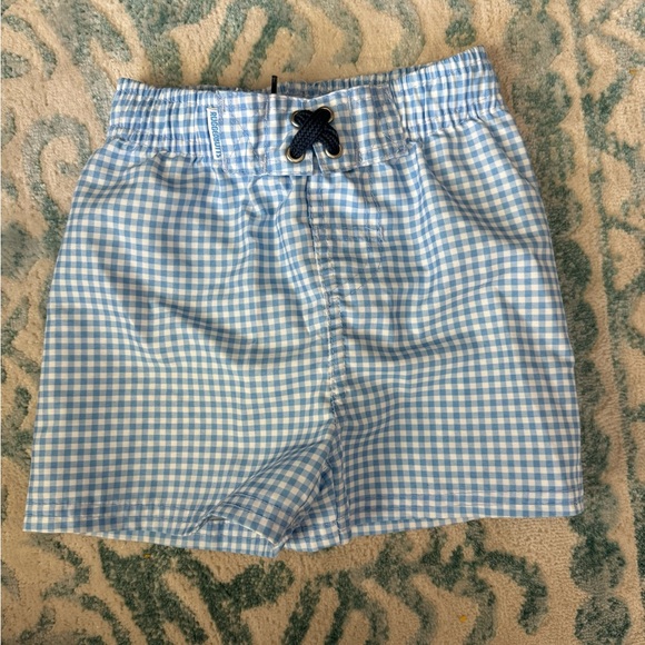 Toddler boys Ruggedbutts swim trunks and rash guard set! Size 18-24 month. Blue. - Picture 5 of 10